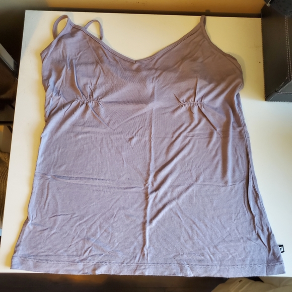 Fabletics purple tank - Picture 2 of 3